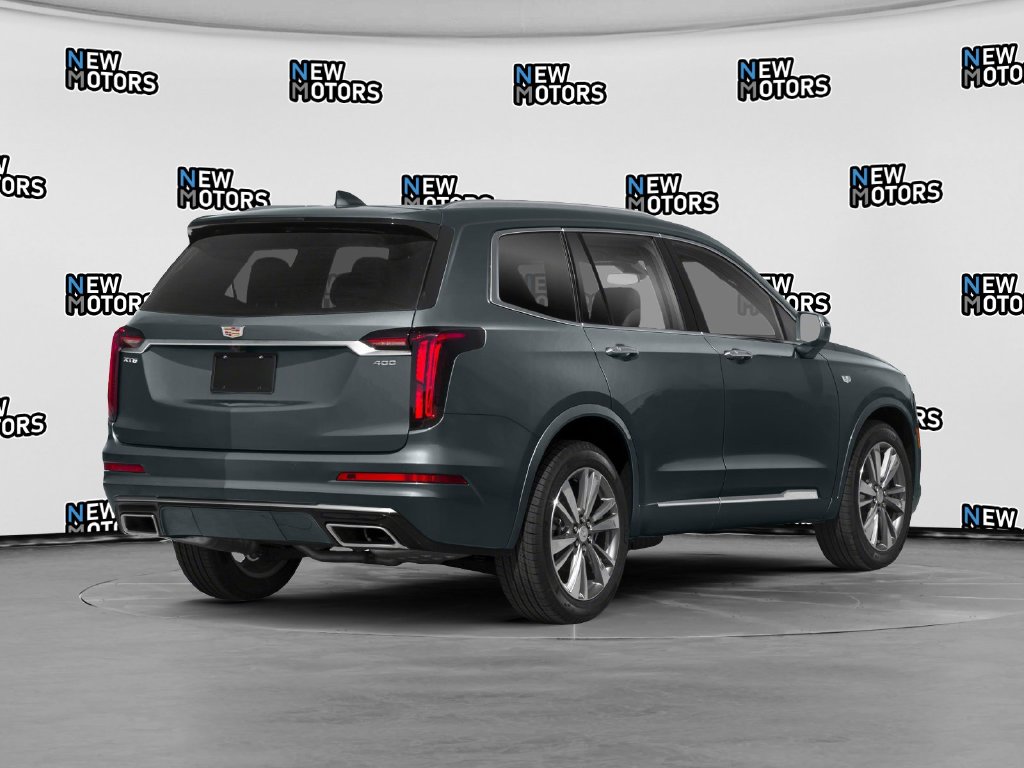 2021 CADILLAC XT6 photo 2 of 11