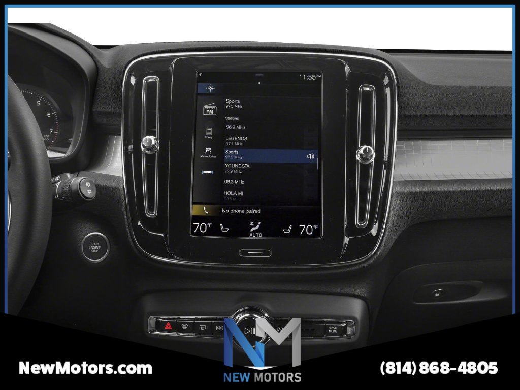2020 Volvo XC40 photo 7 of 11