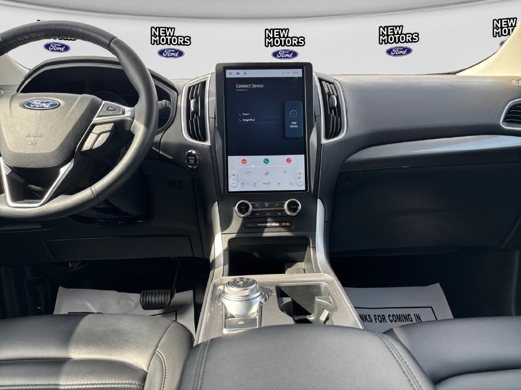 2024 Ford Edge photo 11 of 16