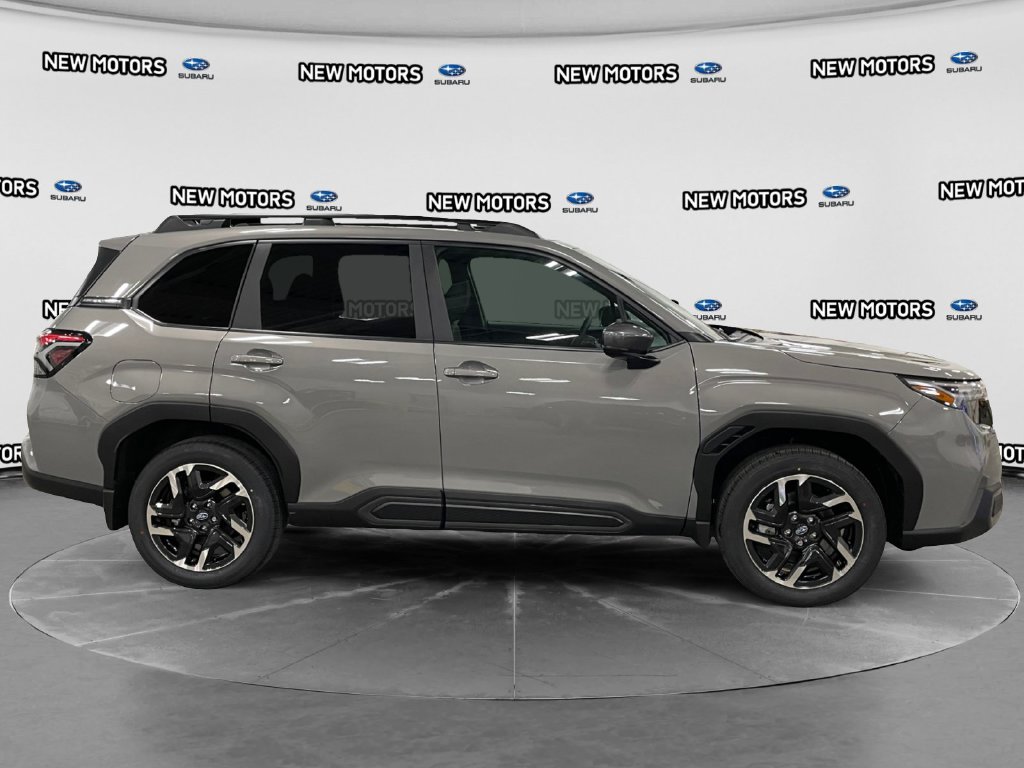 2026 Subaru Forester photo 7 of 18