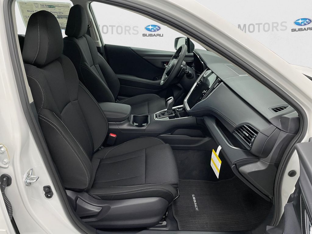 2025 Subaru Legacy Premium - Photo 18