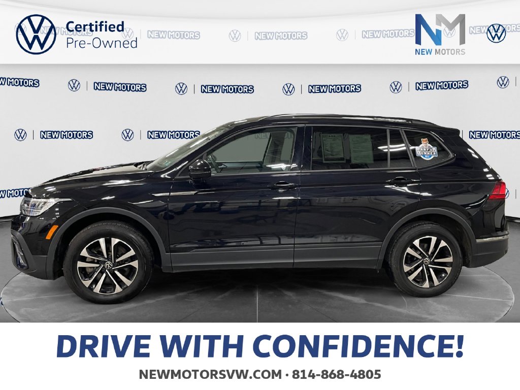 2024 Volkswagen Tiguan photo 2 of 15