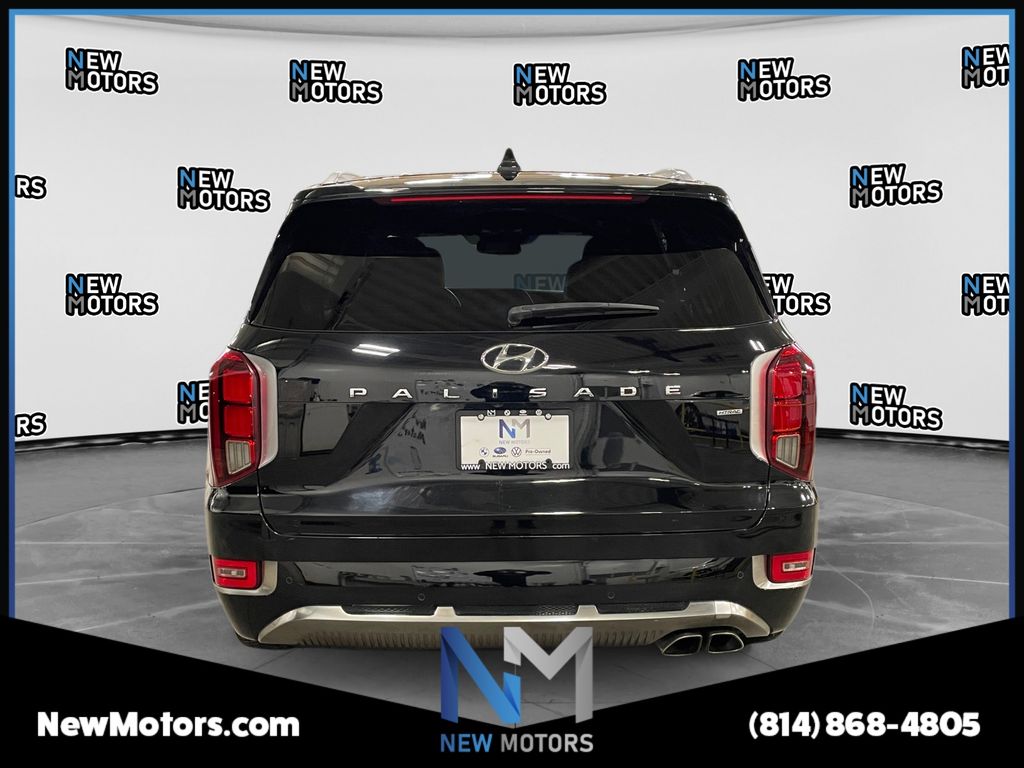 2022 Hyundai Palisade Calligraphy Abyss Black Pearl at Solomon Chevrolet