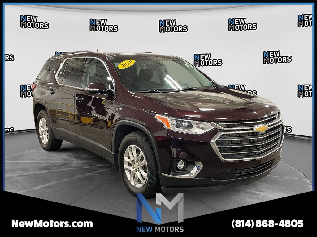 2020 Chevrolet Traverse LT Cloth w/1LT Black Cherry Metallic at Solomon Chevrolet