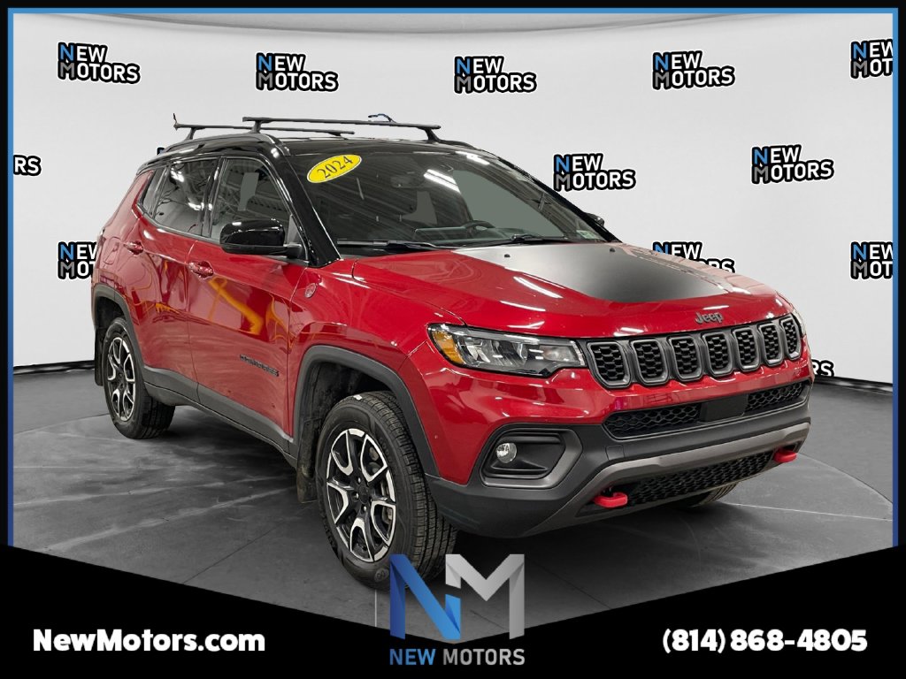 2024 Jeep Compass photo 8 of 16