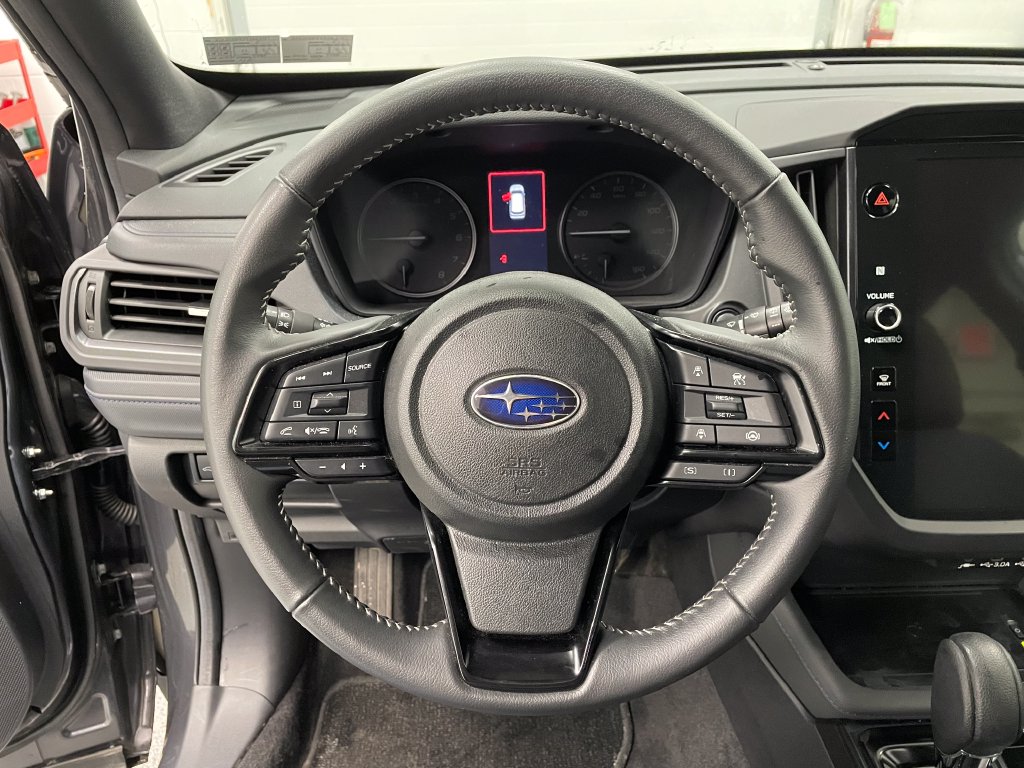 2026 Subaru Forester photo 7 of 14