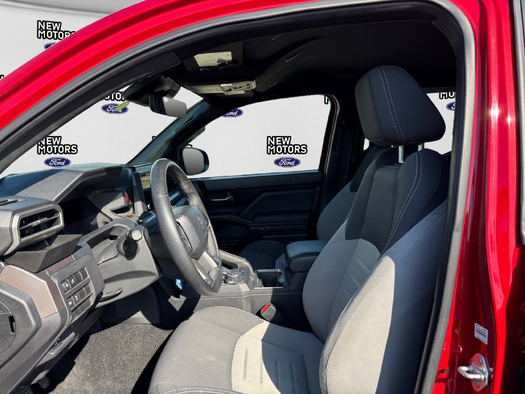 2024 Toyota Tacoma photo 10 of 16