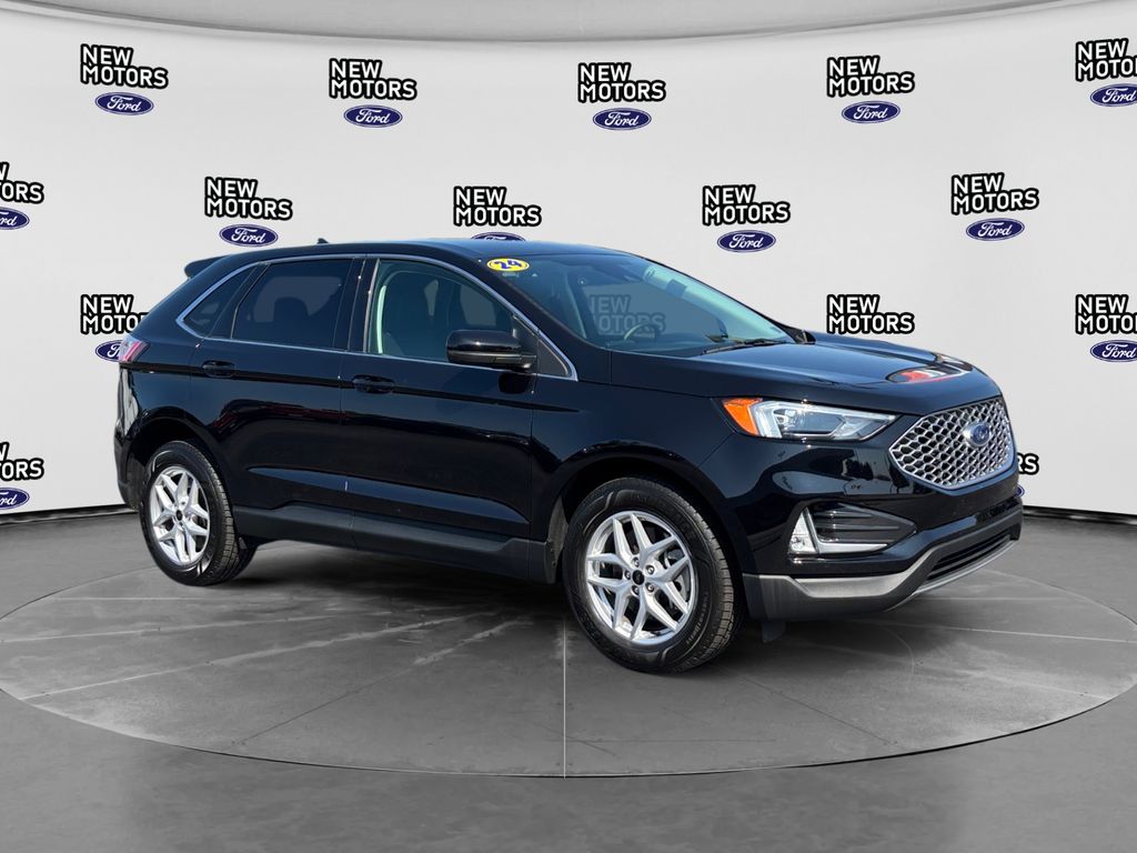 2024 Ford Edge  Agate Black at Town & Country Ford