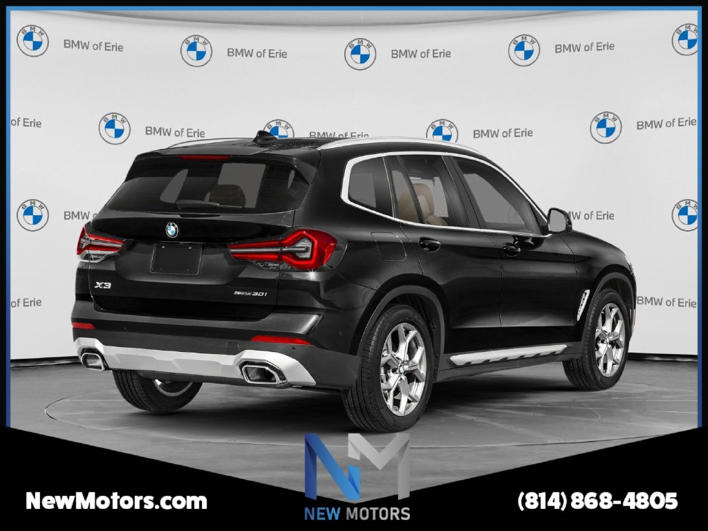 2022 BMW X3 photo 2 of 11