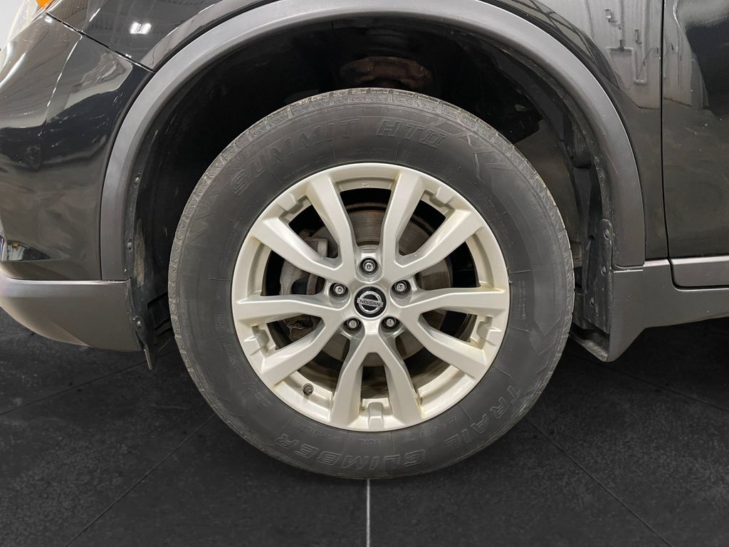 2018 Nissan Rogue SV Magnetic Black at Auto Express Rt. 8