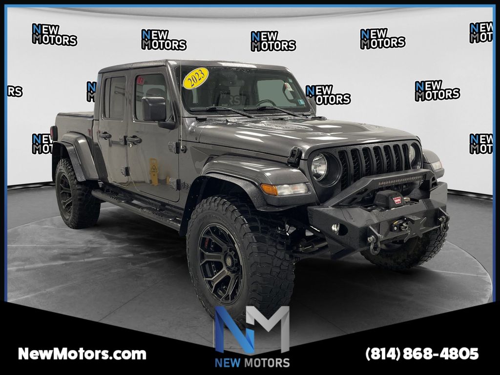 2023 Jeep Gladiator photo 5 of 13