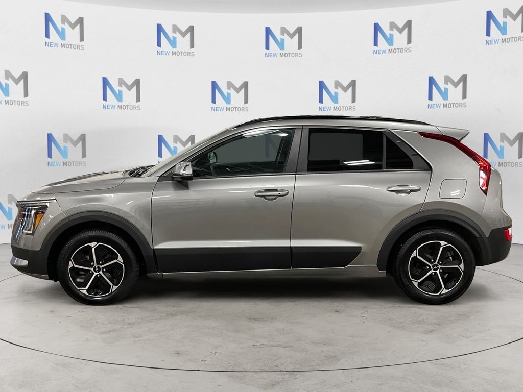 Used 2023 Kia Niro EX SUV
