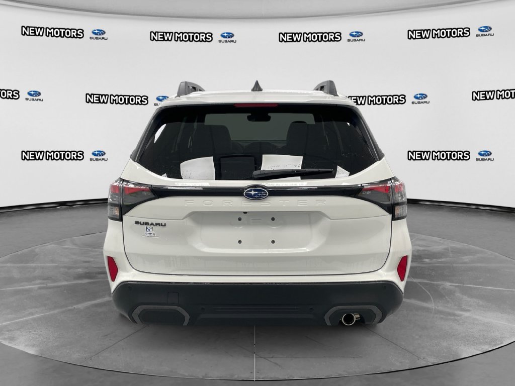 2026 Subaru Forester photo 3 of 16