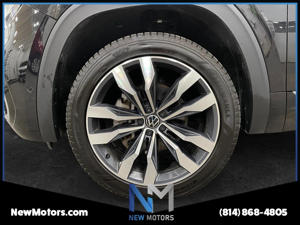 2023 Volkswagen Atlas Cross Sport 3.6L V6 SEL Premium R-Line Deep Black Pearl at South Park Mitsubishi