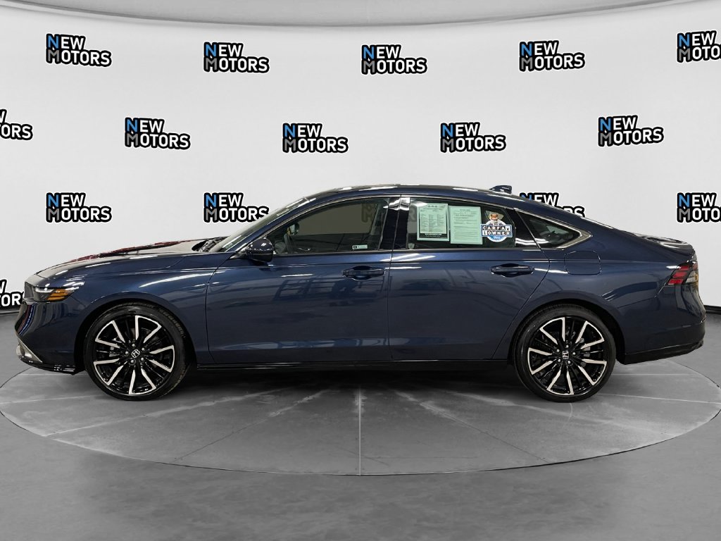 2025 Honda Accord Hybrid photo 2 of 16