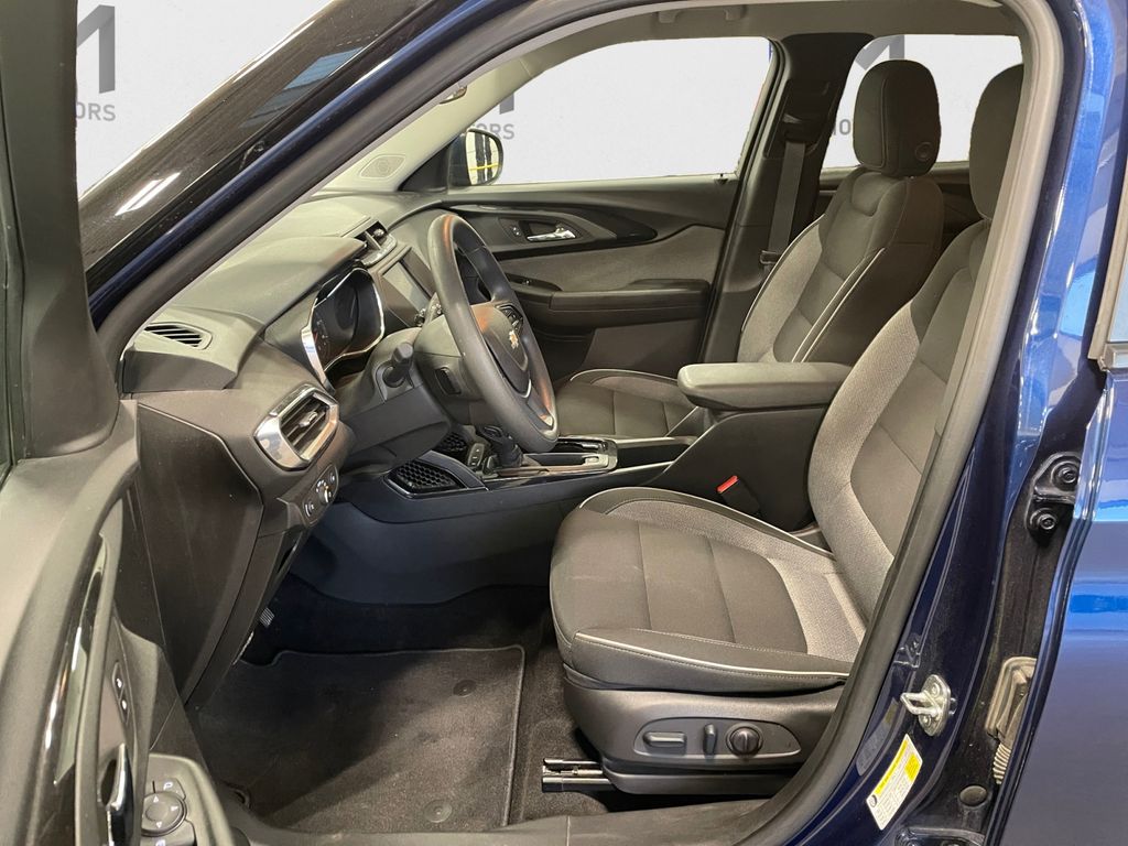 2023 Chevrolet Trailblazer LT Blue Glow at Nick Chevrolet