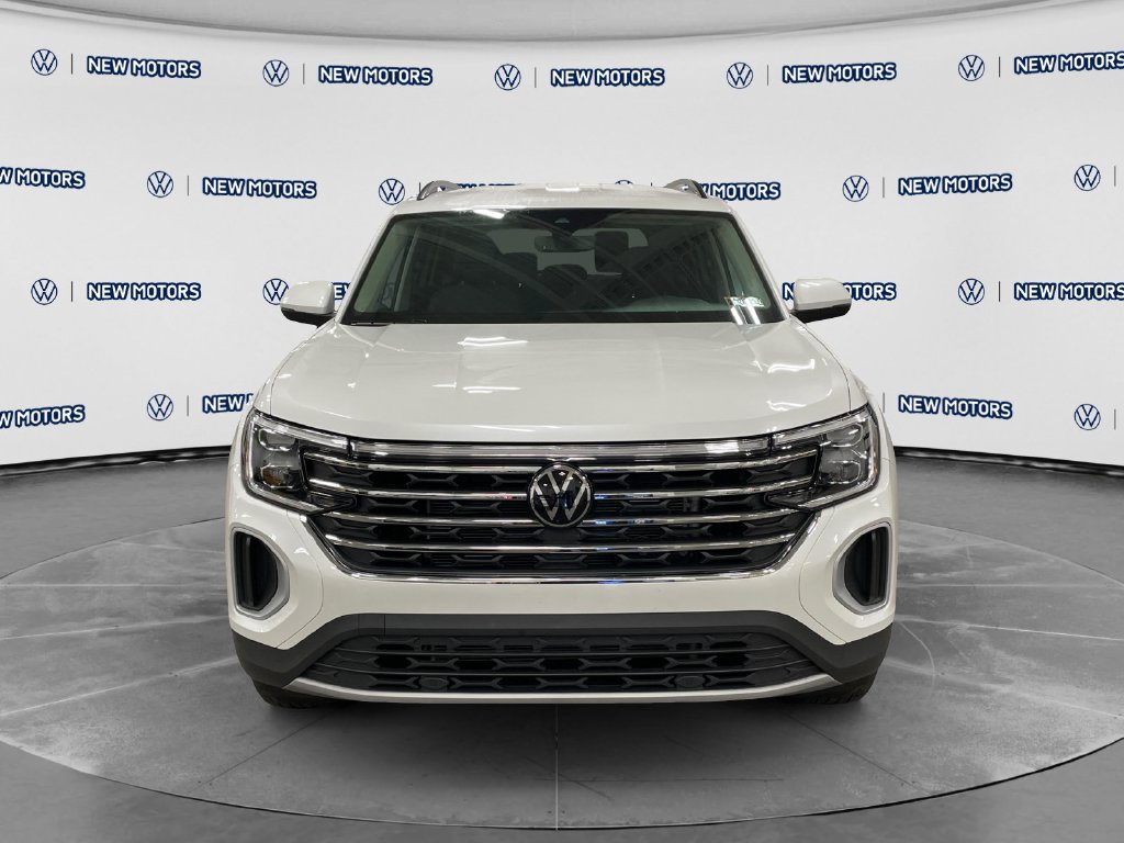 2026 Volkswagen Atlas photo 7 of 13