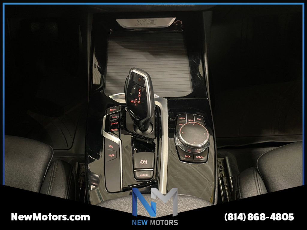 2021 BMW X3 photo 12 of 18