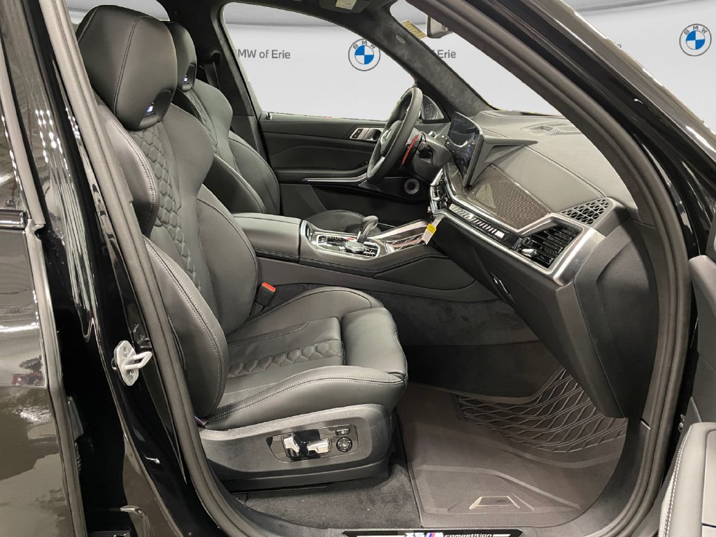 2026 BMW X5 M photo 15 of 15