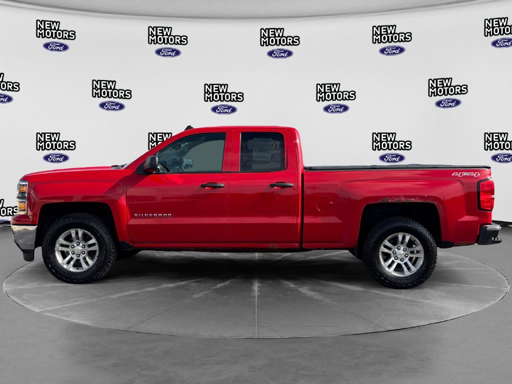2014 Chevrolet Silverado 1500 photo 2 of 16