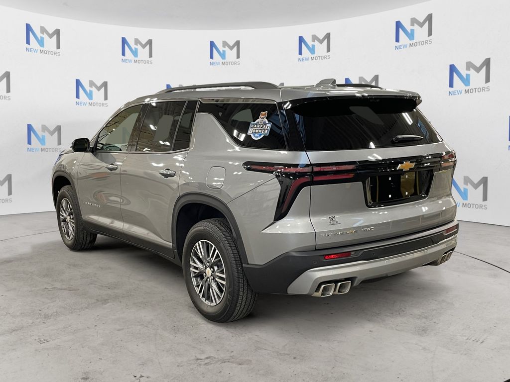 2026 Chevrolet Traverse LT Sterling Gray at Nick Chevrolet