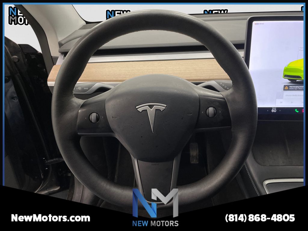 2022 Tesla Model Y Long Range - 8