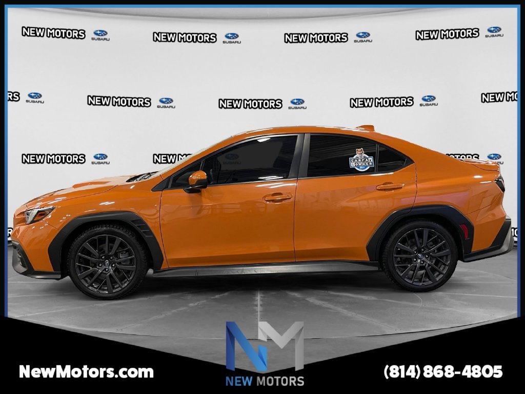 2022 Subaru WRX photo 2 of 17