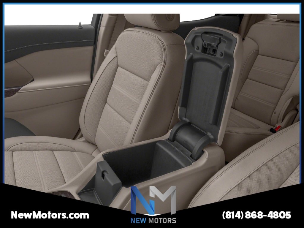 2021 GMC Acadia photo 10 of 12