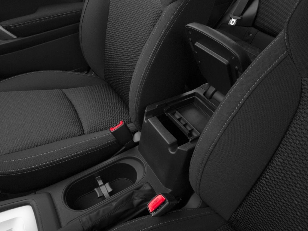 2016 Subaru Forester photo 9 of 10