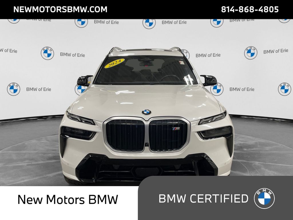 2024 BMW X7 M60i White Metallic at South Park Mitsubishi