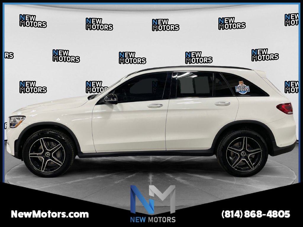 2021 Mercedes-Benz GLC 300 photo 2 of 17