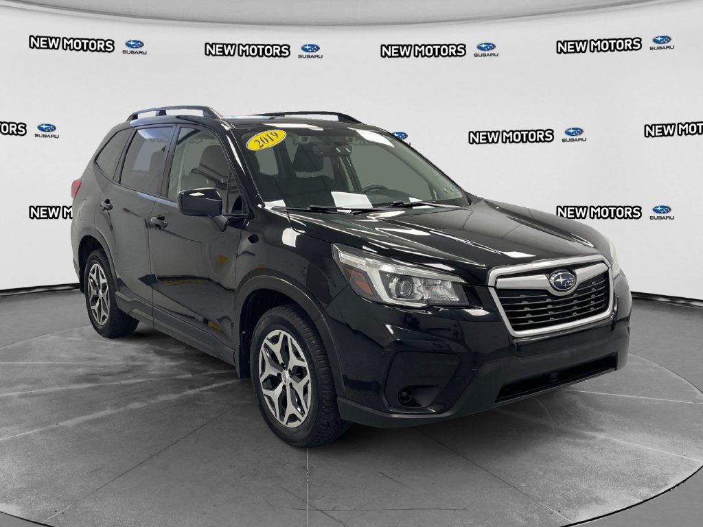 2019 Subaru Forester photo 5 of 15