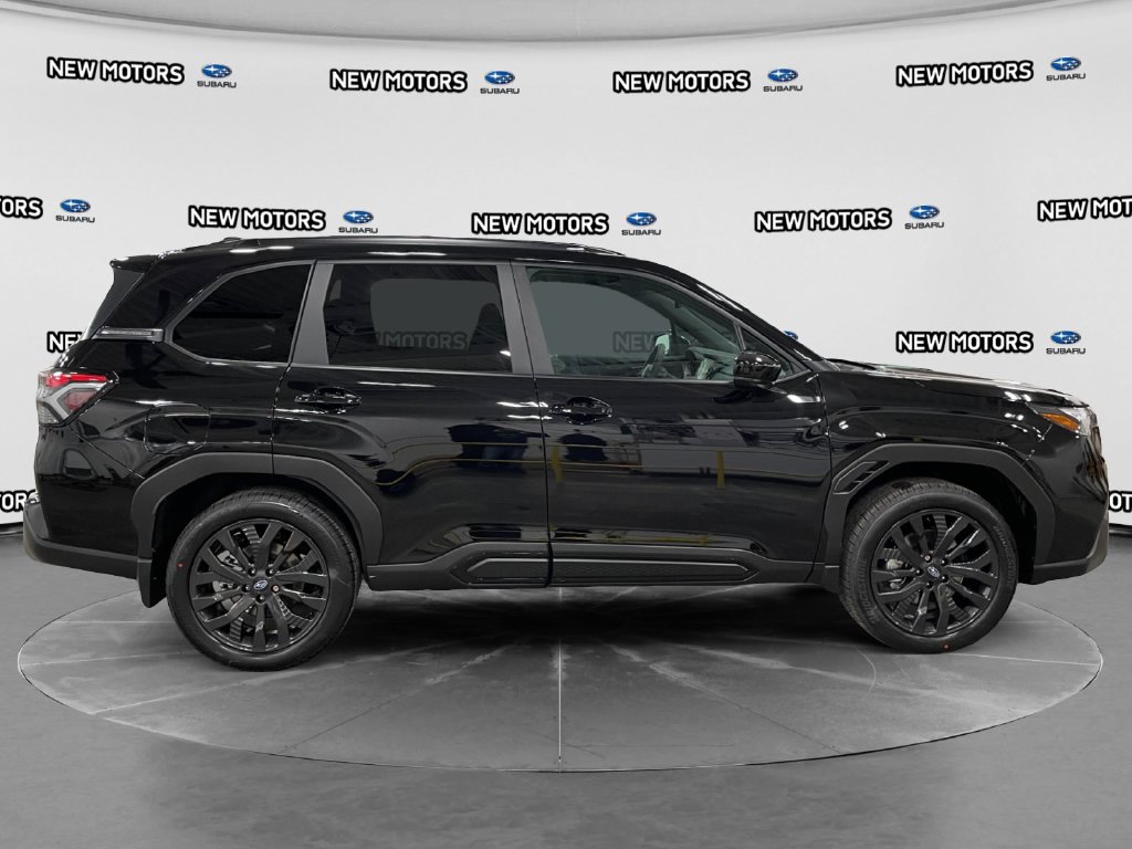 2026 Subaru Forester photo 7 of 18