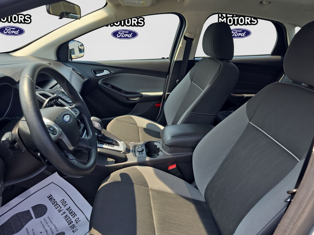 2014 Ford Focus SE Ingot Silver at Auto Estates