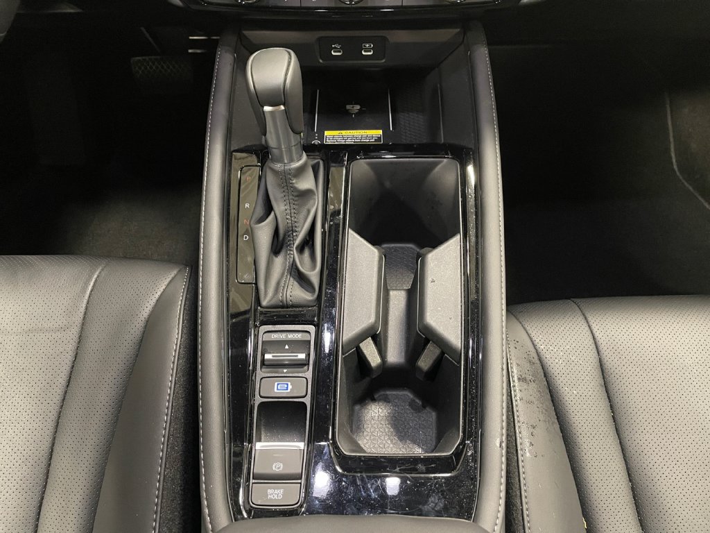 2025 Honda Accord Hybrid photo 11 of 16