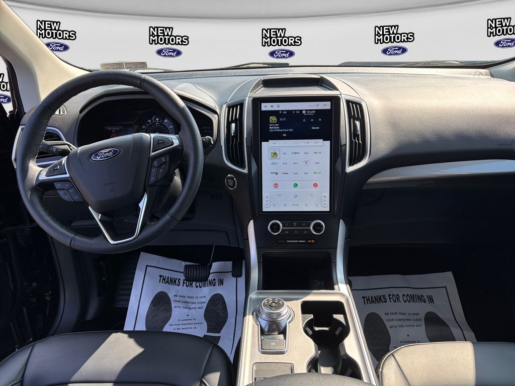 2024 Ford Edge  Agate Black at Town & Country Ford