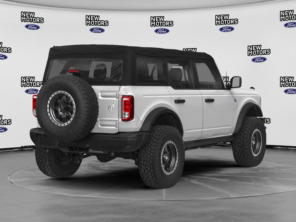 2023 Ford Bronco  Oxford White at New Motors