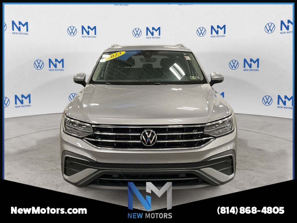 2023 Volkswagen Tiguan 2.0T SE Pyrite Silver at New Motors