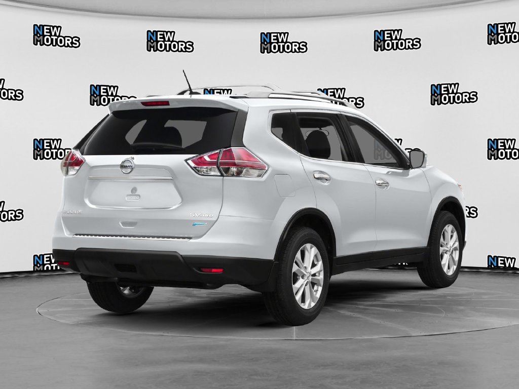 2016 Nissan Rogue photo 2 of 15