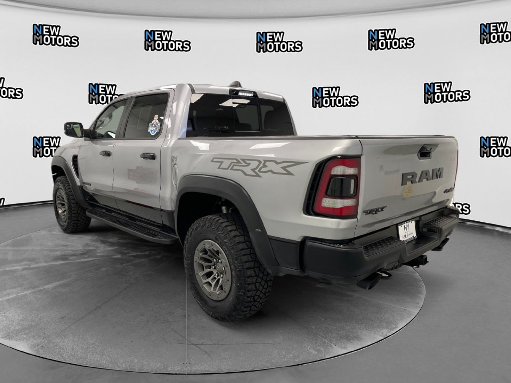 2024 Ram 1500 photo 2 of 14