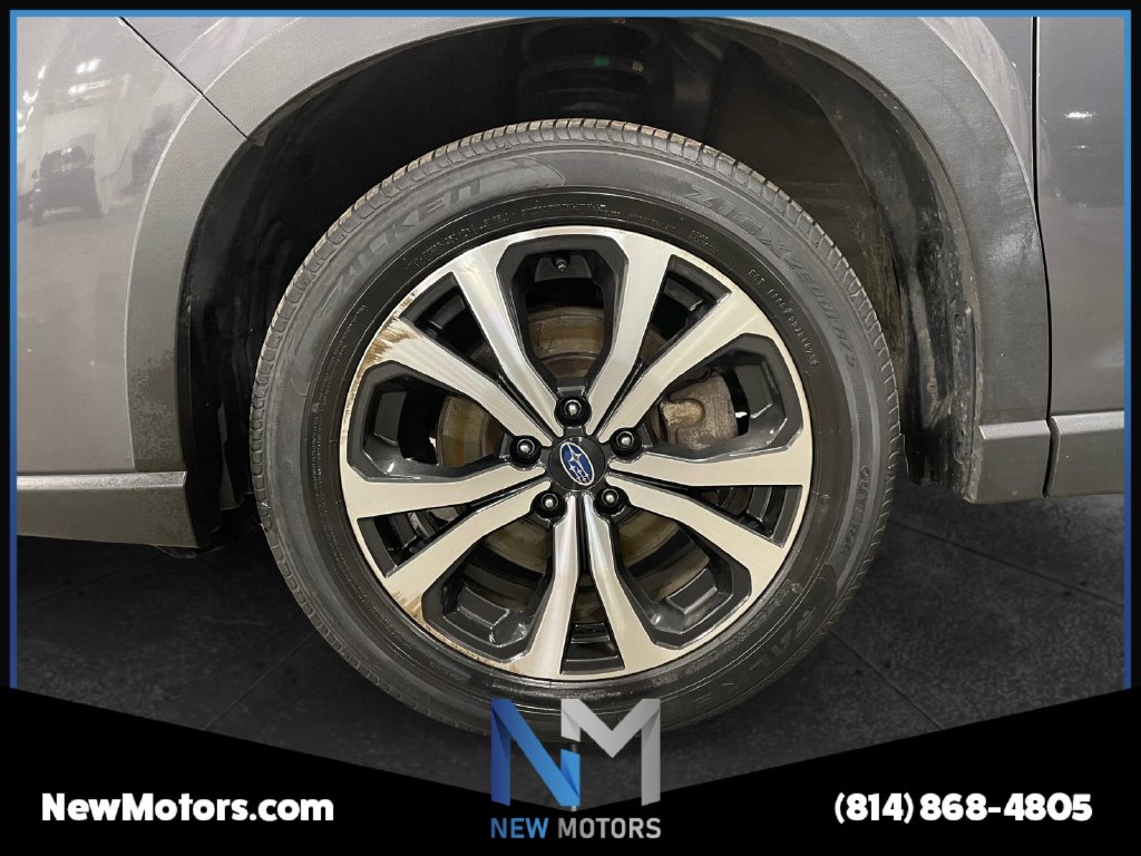 2023 Subaru Forester photo 14 of 17