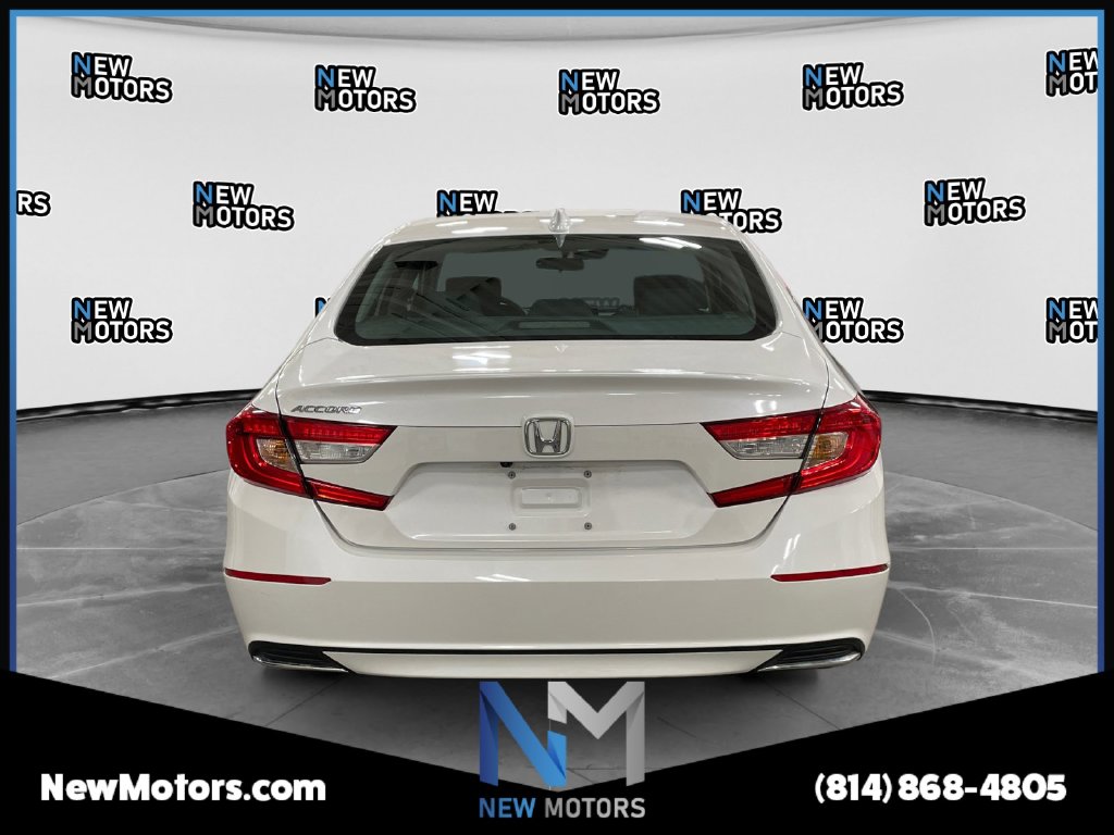 2020 Honda Accord photo 4 of 15