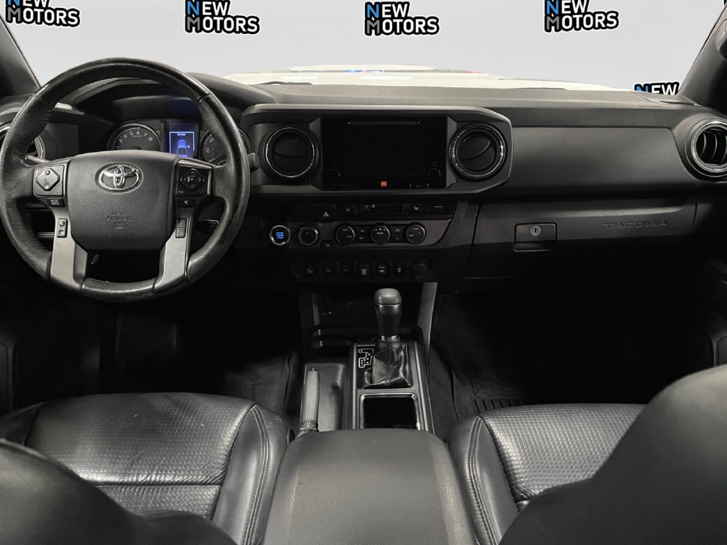 2019 Toyota Tacoma TRD Sport V6 Super White at Auto Express Rt. 8