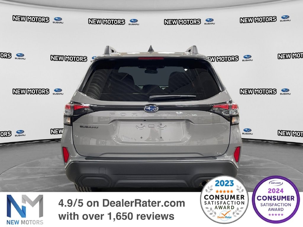 2026 Subaru Forester photo 4 of 18