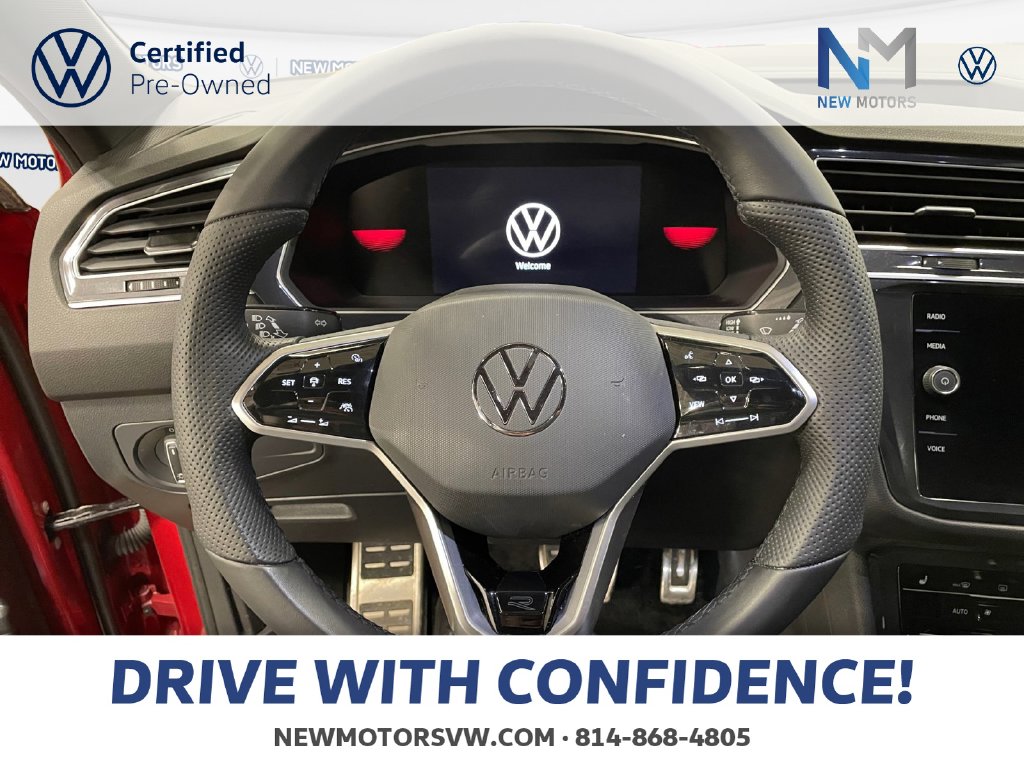 2024 Volkswagen Tiguan photo 12 of 17