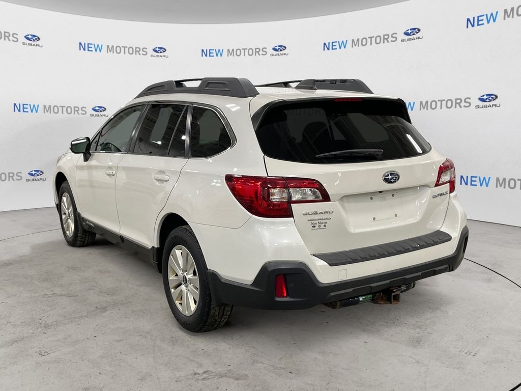 Used 2018 Subaru Outback 2.5i Premium with SUV