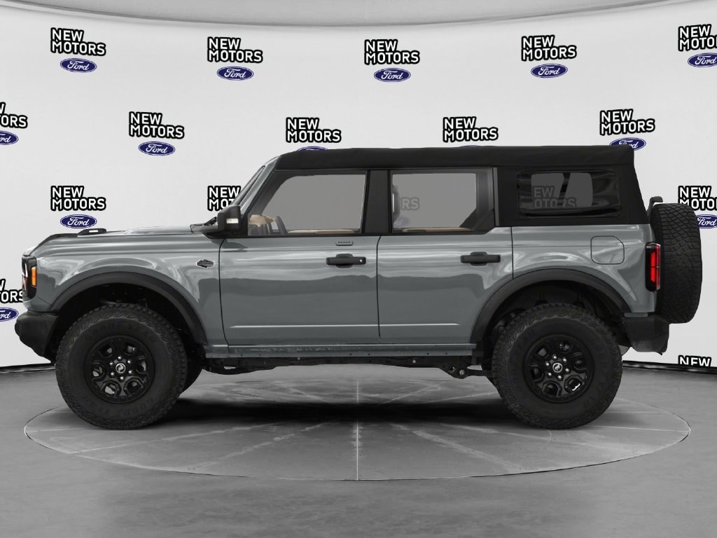 2022 Ford Bronco photo 3 of 12