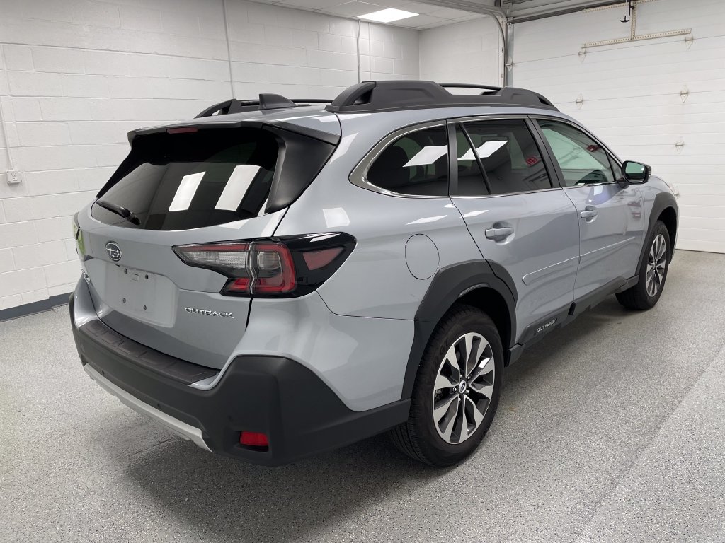 2025 Subaru Outback photo 10 of 14