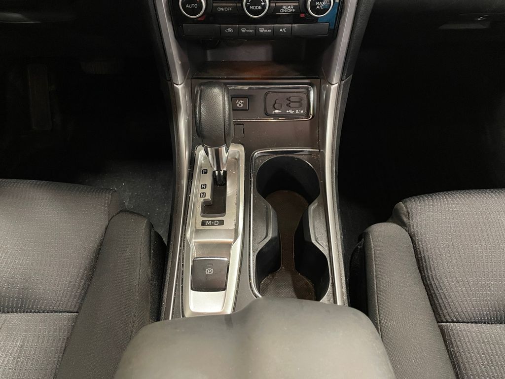2019 Subaru Ascent Base Model 8-Passenger Crystal White Pearl at New Motors