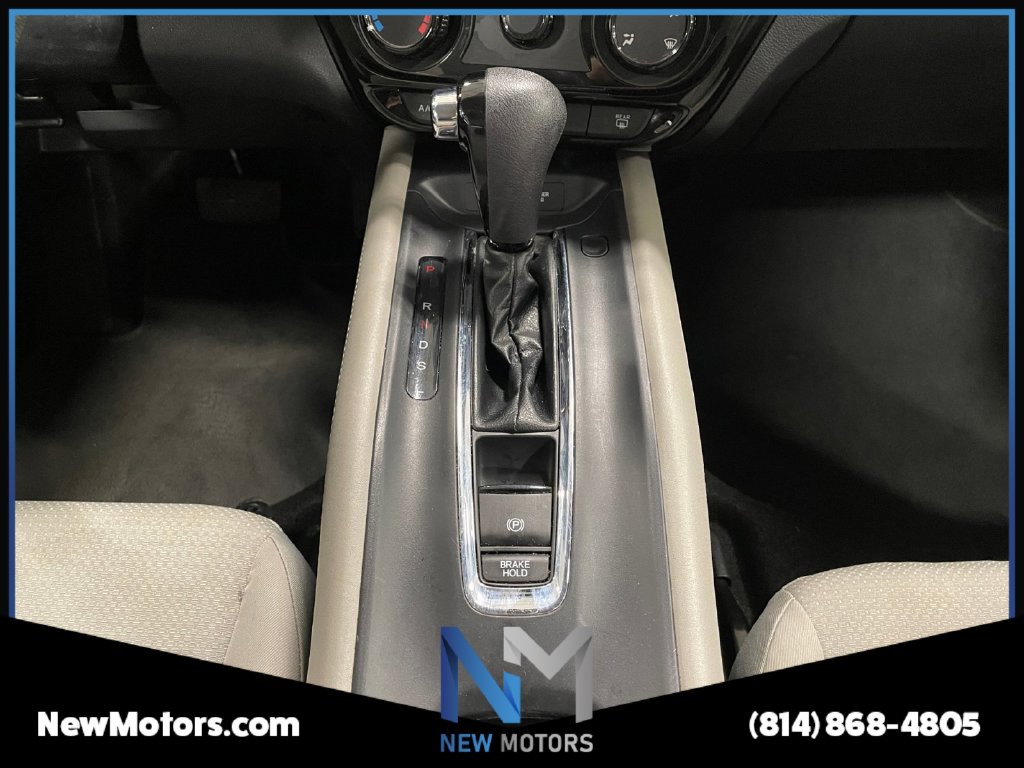 2020 Honda HR-V photo 11 of 15